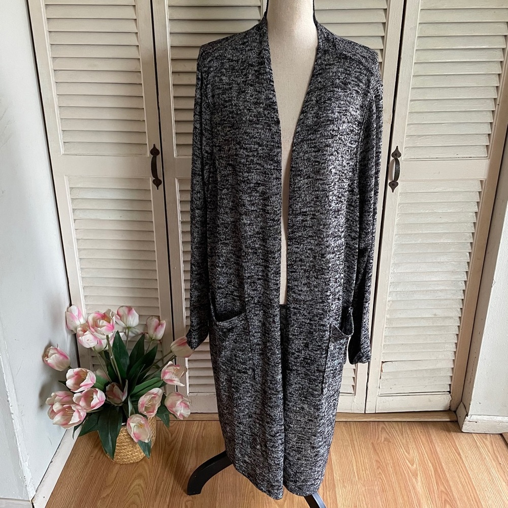 NWT Lane Bryant Gray Black Long Cardigan 22/24